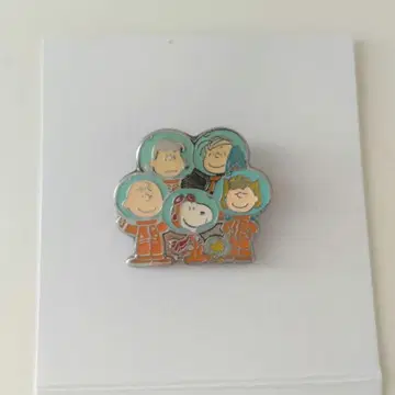 PEANUTS 블라인드 브로치 스누피