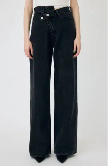 moussy 크로스 허리 와이드 스트레이트 데님 블랙
