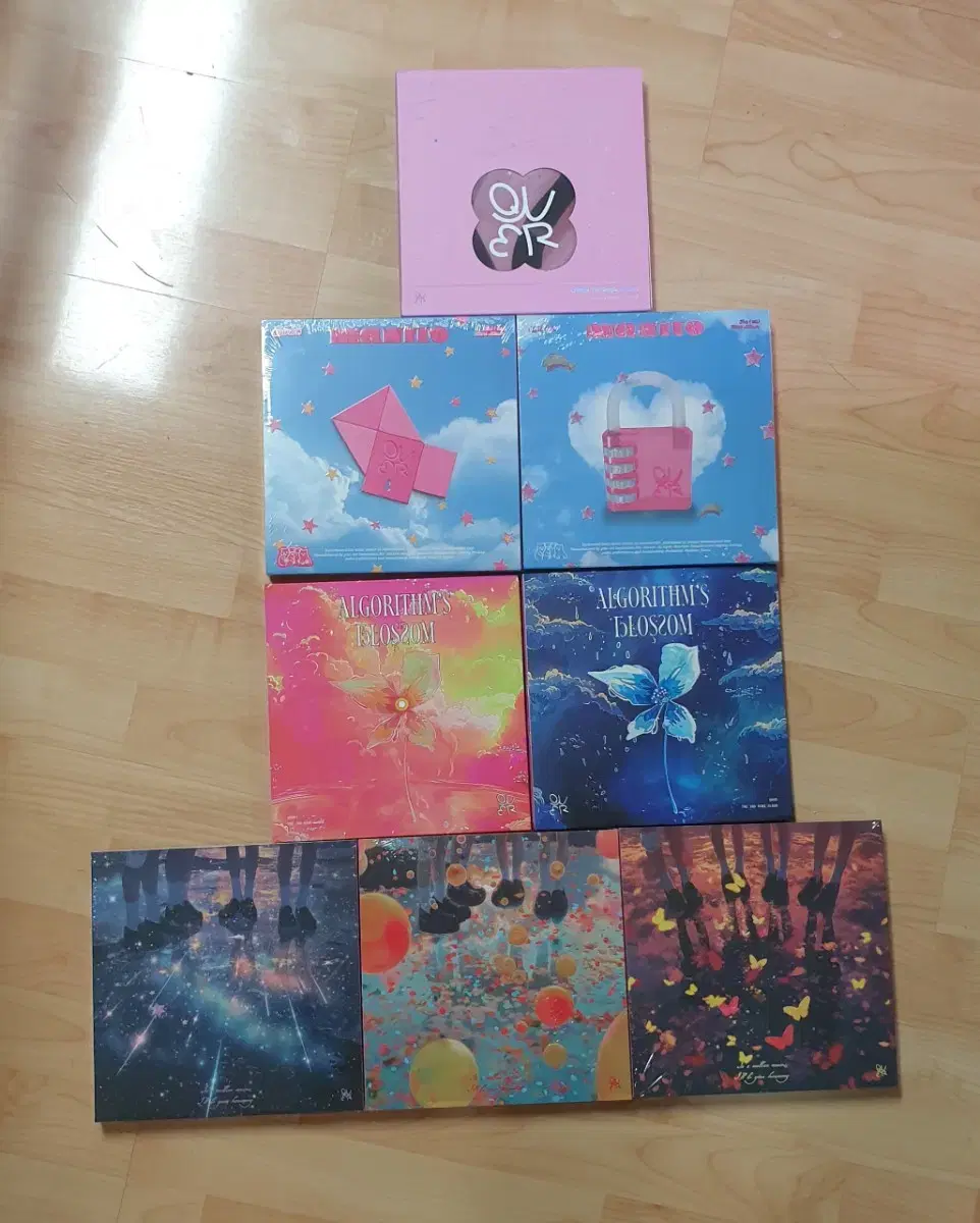 qwer album collection bulk DiscordManittoTearsOfEnduranceChodanXenHinaSiyeonNyangNyongNyang
