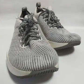 Allbirds 올버즈 Tree Flyers 트리 플라이어즈 2