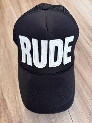 RUDE GALLERY 캡