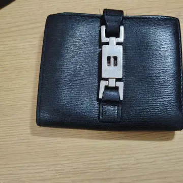 블랙 가죽 접이식 지갑