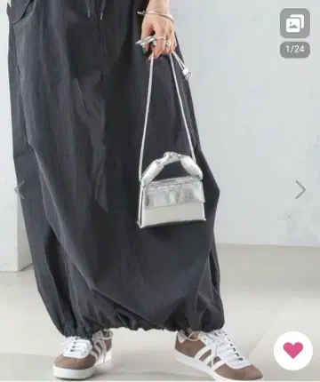 ADD CULUMN 숄더백