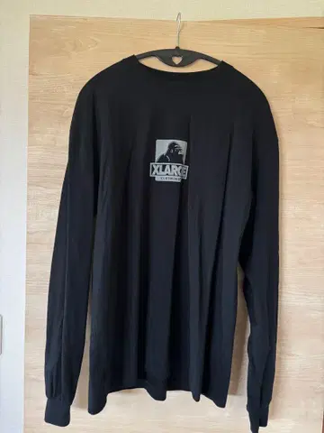 XLARGE 블랙 긴팔 티셔츠 L 사이즈