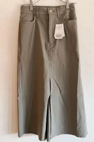 STRETCH TWILL B/FLARE 스커트