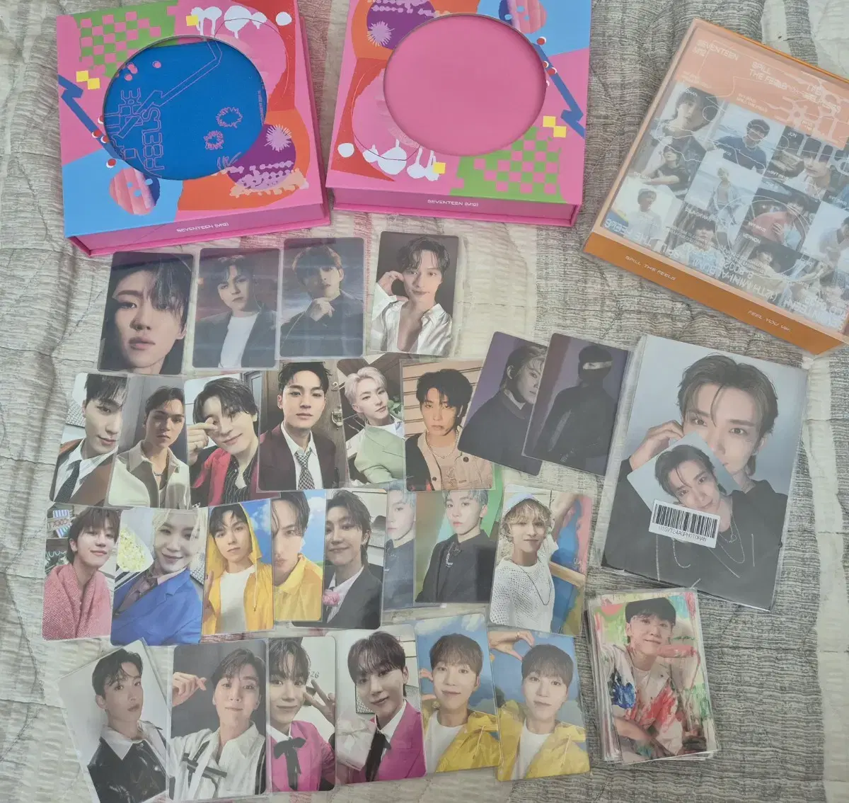 세븐틴 굿즈 일괄 판매합니다.