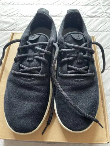 올 바즈 울 러너 JP26 BLACK