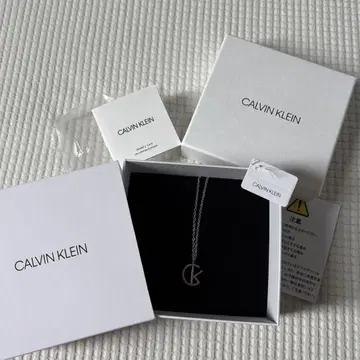 CALVIN KLEIN 캘빈클라인 로고 펜던트 목걸이