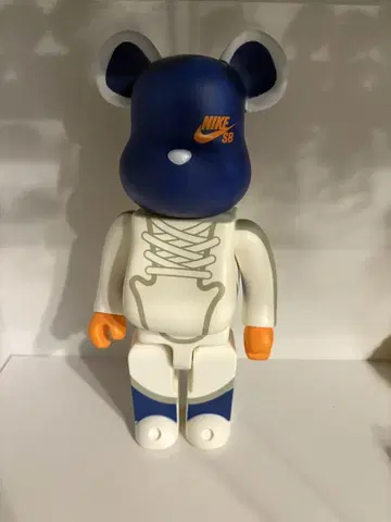 베어브릭 나이키 SB 블루 400%