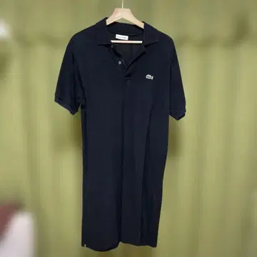 Lacoste 블랙 폴로 드레스 반팔 무릎 기장