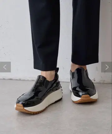BEARDSLEY 비어즐리 에나멜 가죽 슬립온 size23.5