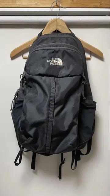 THE NORTH FACE 블랙 백팩
