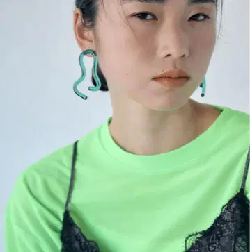 sAn 귀걸이 아크릴