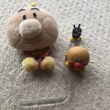 호빵맨 봉제 인형과 피규어 세트