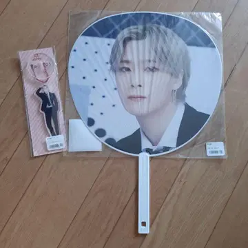 아스트로 astro 문빈 아크릴 스탠드 부채
