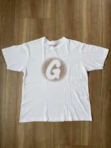 GOODENOGH 굿이너프 티셔츠