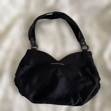레베카 테일러 블랙 백