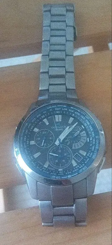 카시오 오시아누스 손목시계 4749 OCW-M700
