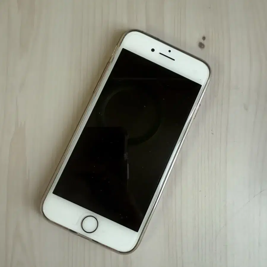 Z975　美品　iPhone7　128GB　ゴールド　利用制限〇　BT100％ APPLE | 애플 iPhone 7 128GB Battery 100 Rose Gold on Bunjang