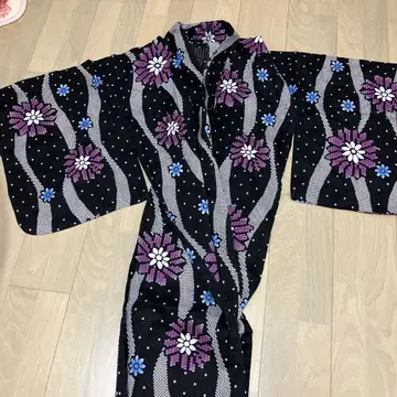 꽃무늬 유카타 블랙
