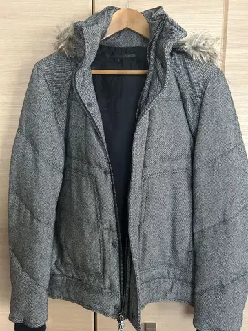 그레이 다운 자켓 후드 부착 사이즈 3