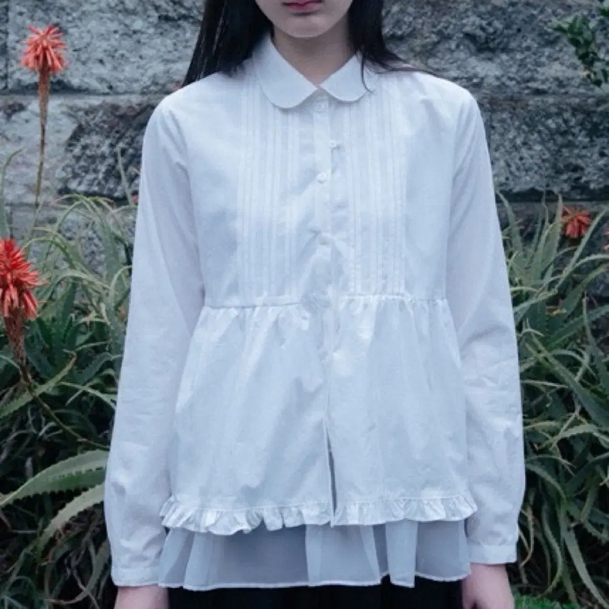 MUSINSA | OHESHIO round collar frill long t-shirt (white)