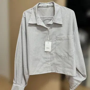 스트라이프 셔츠 숏 기장 셔츠 크롭 기장 MURUA