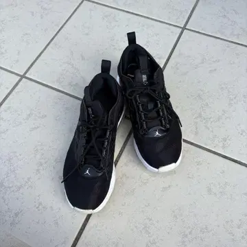 Jordan 스니커즈