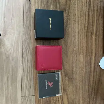 COREFORCE 비즈 목걸이 레드 케이스 포함