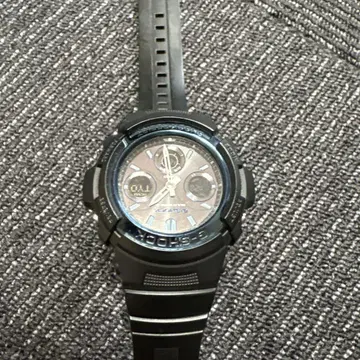 G-SHOCK 블랙 러버 밴드 시계