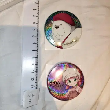 아냐 포저 & 본드 포저 캔뱃지 세트