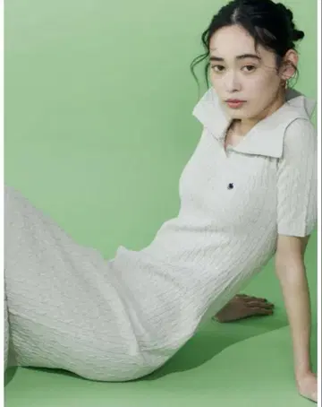 미사용 새상품 POLO BCS 콜라보 컬러 넥 멜란지 케이블 니트 원피스