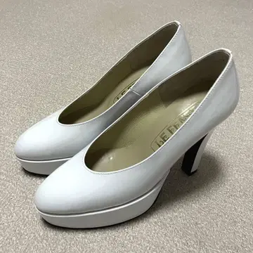 웨딩 신부 하이힐 에나멜 22EE 화이트
