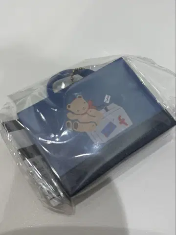 파밀리아 캡슐 토이 아오쿠마상