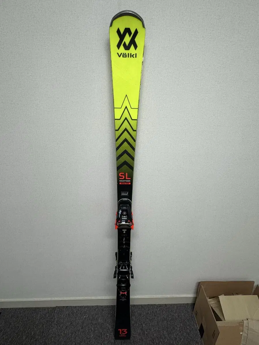 Völkl Ski 2223 (165)