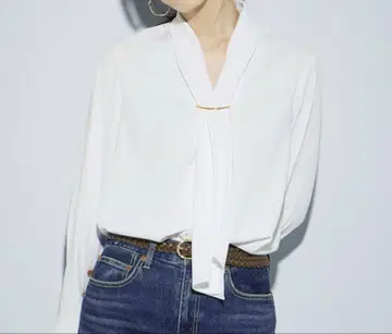 플라스테 조젯 메탈 부품 블라우스 M 사이즈 화이트