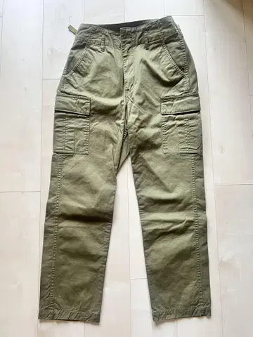BEAMS AK+1 밀리터리 카고 팬츠 사이즈 36
