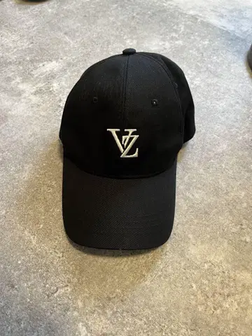 블랙 VZ 로고 야구 모자 바자르