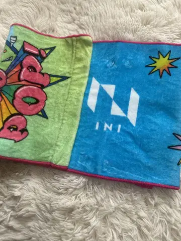 INI 콘서트 타월