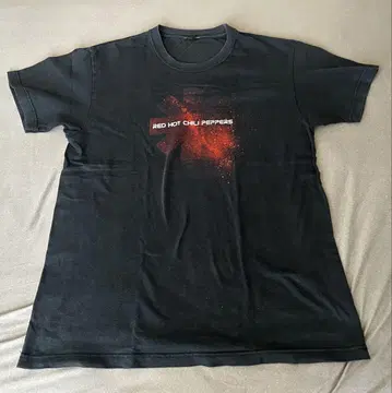 Red Hot Chili Peppers 티셔츠