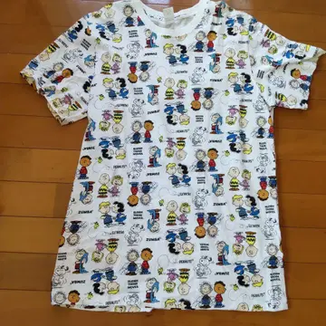 ZUMBA PEANUTS 스누피 티셔츠 M/L 미사용 새상품