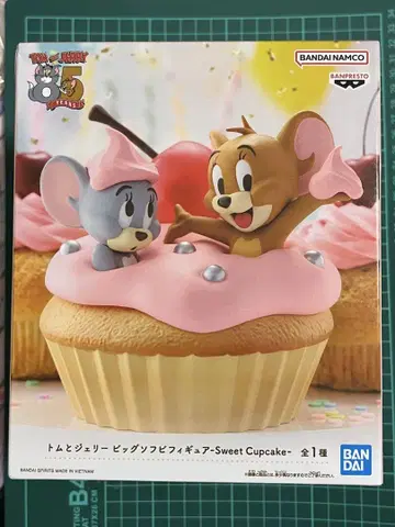 톰과 제리 피규어 빅 소프트 비닐 피규어 Sweet Cupcake