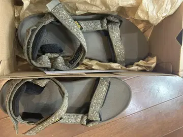 택 포함 미사용 테바 Teva 스포츠 샌들 카키 28cm