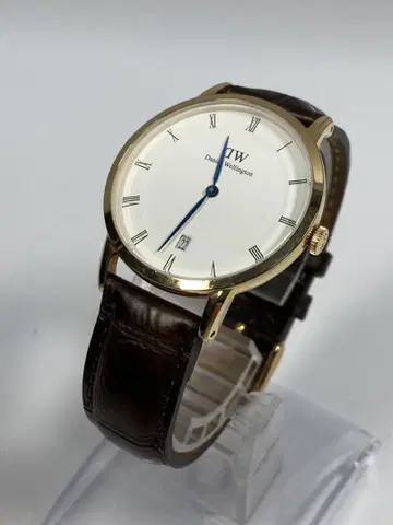 다니엘 웰링턴 시계 Dapper B34R9