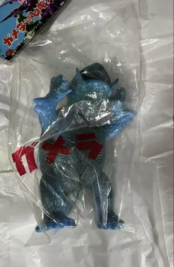 가메라 M1호 가메라 대 레기온 피규어 스탠다드 소프트 비닐 1996년