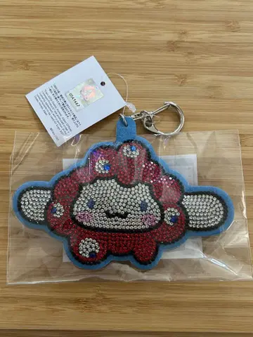 새상품 미야쿠미야쿠 산리오 시나모롤 반짝반짝 가죽 키링