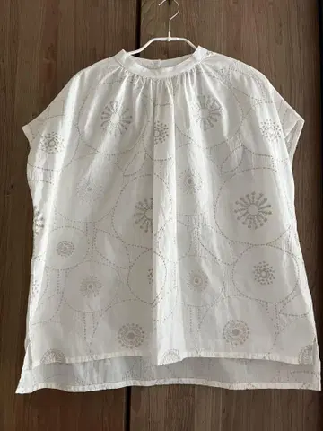 새상품 Marble SUD 상의