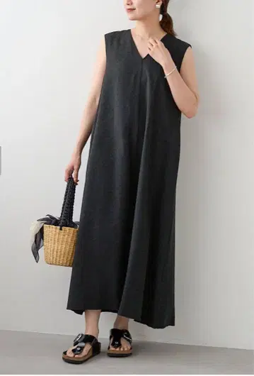 IENA Mi * 백 리본 A 라인 원피스 블랙 36 사이즈