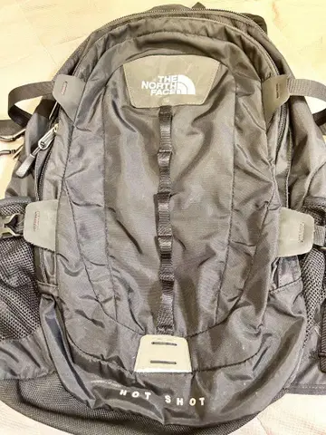 THE NORTH FACE HOT SHOT 블랙 백팩