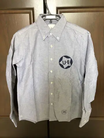uniform experiment UE 로고 셔츠